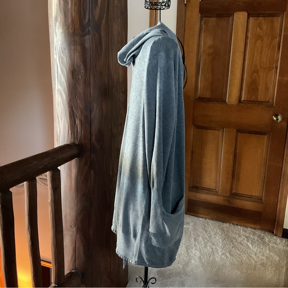 Falls Creek Gray Open Front Cardigan with Pockets, drawstring hem, large - Picture 4 of 8